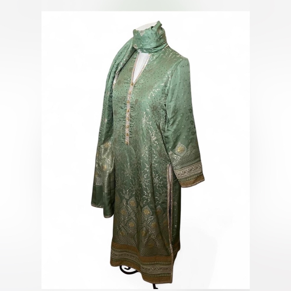 Women’s Pakistani Desi Indian Wedding Green Shalwar Kameez with Dupatta